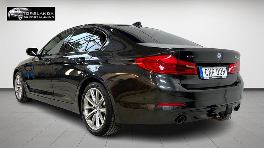 Bild 4 av BMW 520d xDrive Sedan Skinn Navi Värmare 360 kamera Krok