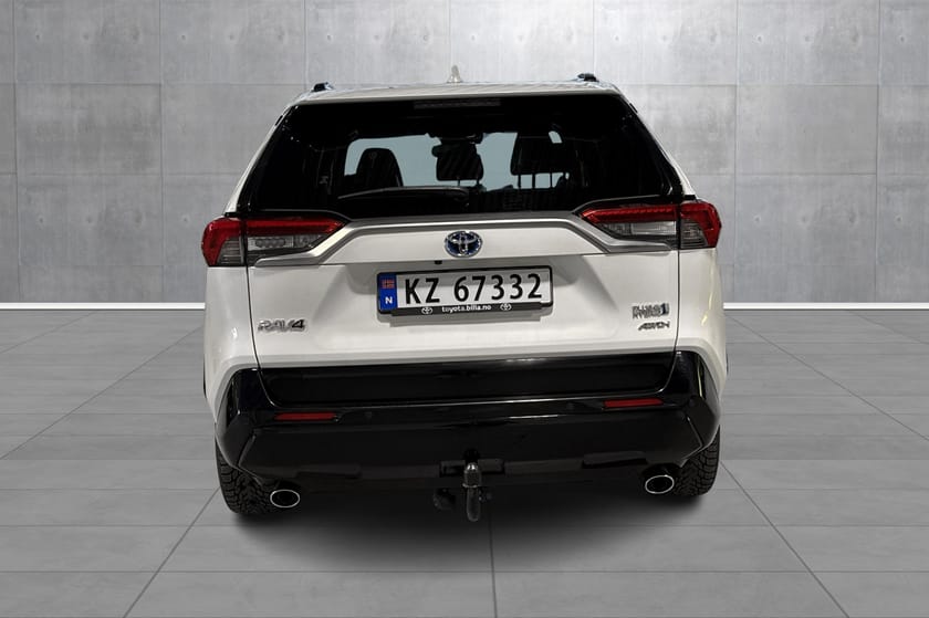 Bilde 4 av Toyota RAV4 Plug-in Hybrid Active Tech / Panorama&JBL / Velholdt /
