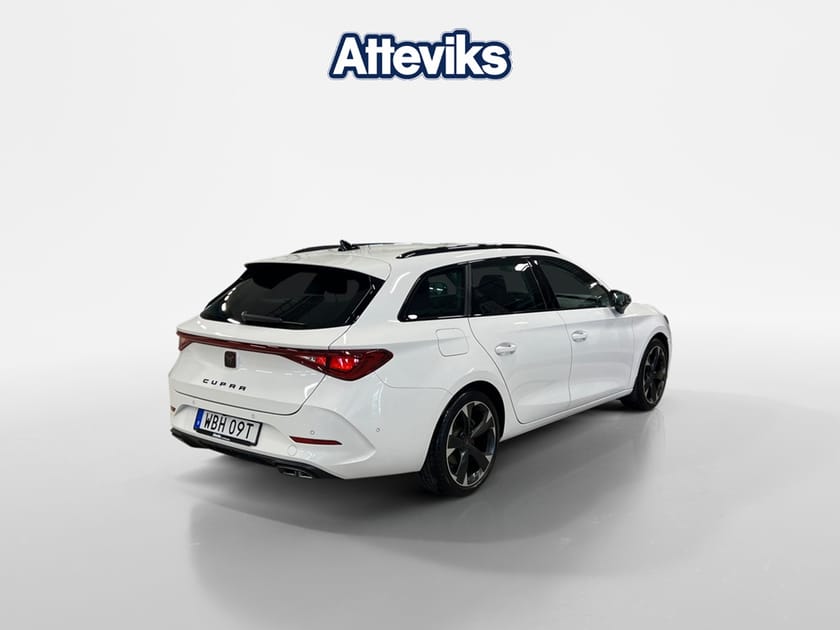 Bild 3 av CUPRA Leon Sportstourer eTSI 150hk DSG Backkamera/Drag/Carplay