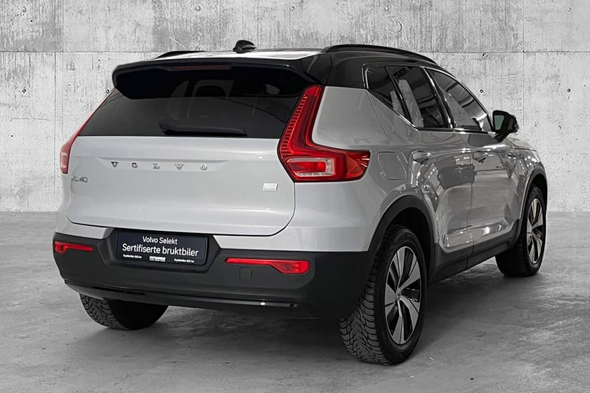 Bilde 4 av Volvo XC40 Recharge T5 R-Design LYS.PK|KLIMA.PK|NAV.PRO|7år*