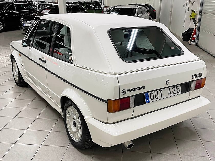 Bild 5 av Volkswagen Golf Cabriolet 1.8 95hk orginalskick