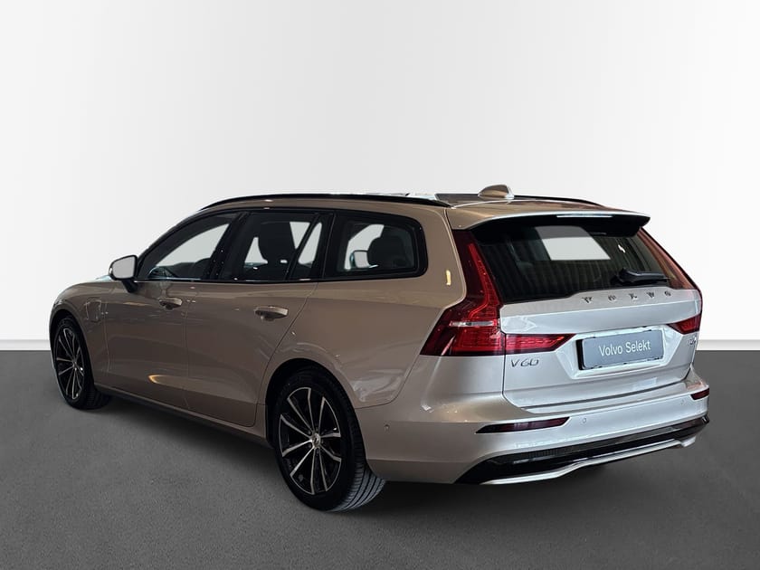 Bild 2 av Volvo V60 T6 Plus Dark Nordic Edition