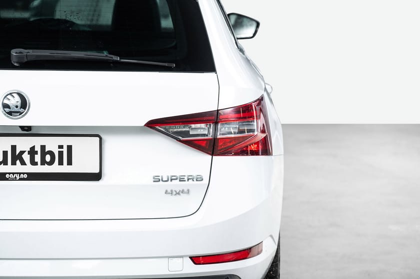 Bilde 5 av Škoda Superb Stasjonsvogn 2.0 TDI 4x4 L&K/Krok/Skinn/Canton/El.Stoler/Webasto++