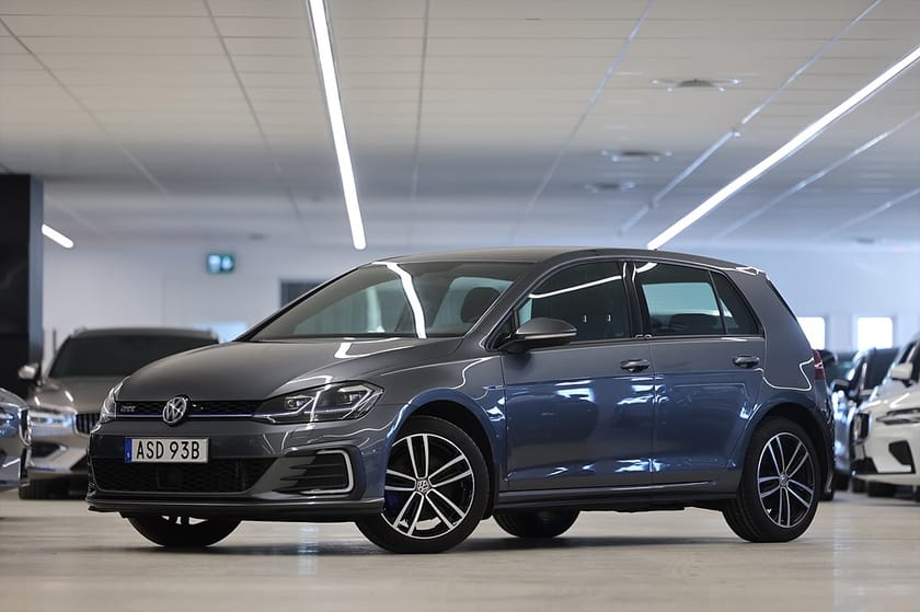 Bild 4 av Volkswagen Golf GTE 1.4 TSI 204hk Drag Värmare B-Kamera