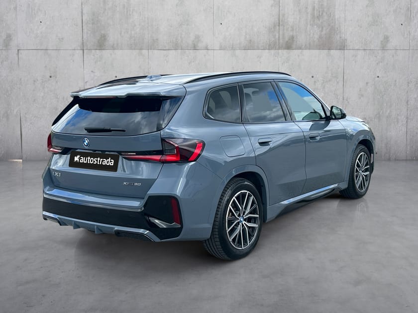 Bilde 5 av BMW iX1 xDrive30 Fully Charged|H.Feste|Head-up|H.Kardon|360