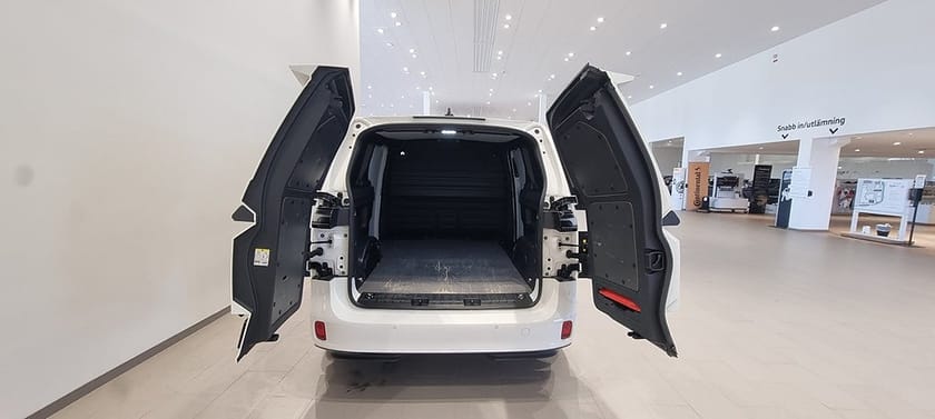 Bild 5 av Volkswagen ID. Buzz Cargo ELMOTOR 210 KW (286