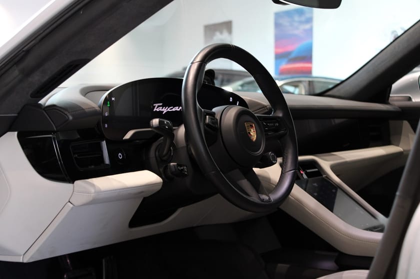 Bild 3 av Porsche Taycan GTS 