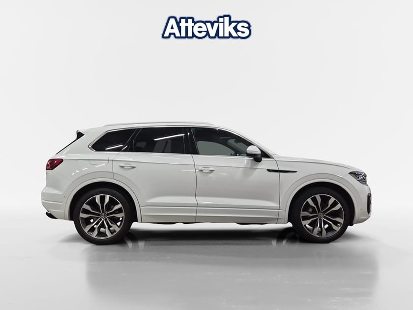 Bild 2 av Volkswagen Touareg TDI 286hk R-line/Drag/Innovation/360/Värmare