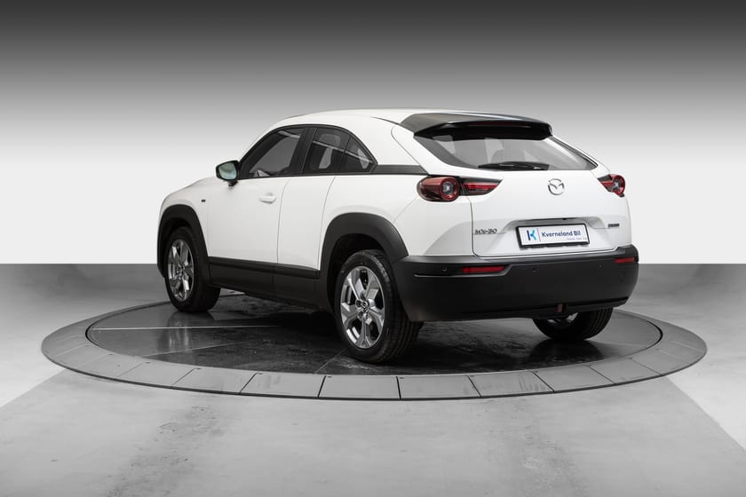 Bilde 3 av Mazda MX-30 e-Skyactiv EV Exclusive-line, Navigasjon, Ryggekamera.