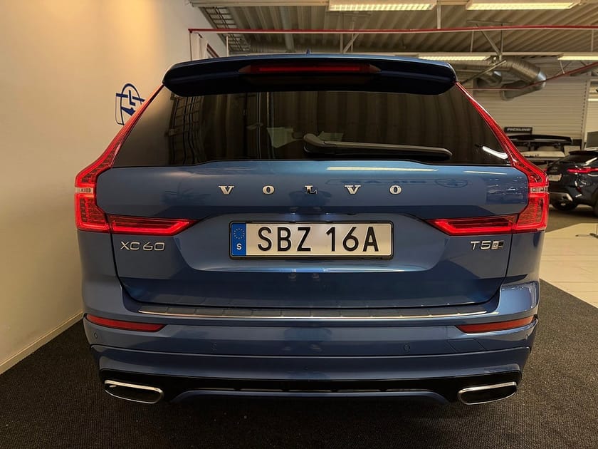 Bild 4 av Volvo XC60 T5 AWD R-Design 250hk | H/K-ljud | 360° | Minne | Vhjul