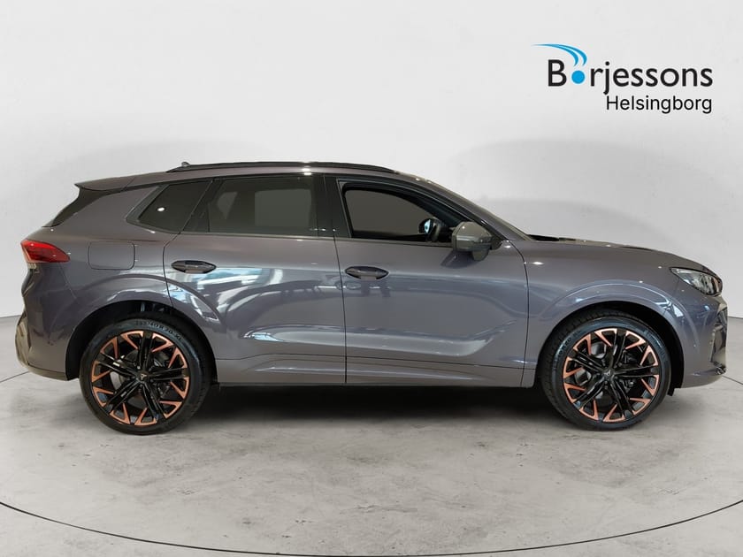 Bild 2 av CUPRA Terramar VZ e-Hybrid 1.5 272HK