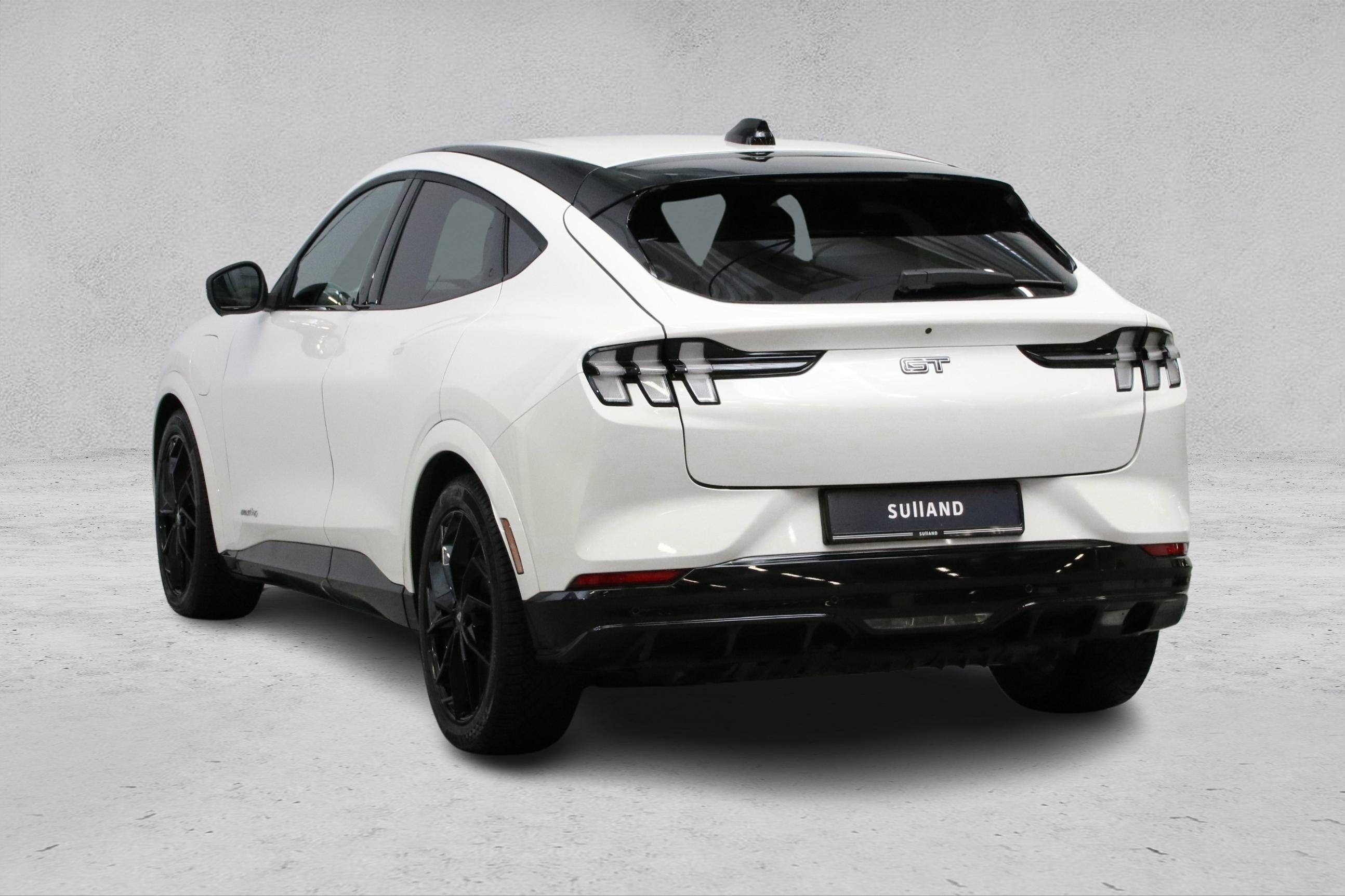 Thumnail bilde 2 av Ford Mustang Mach-E GT