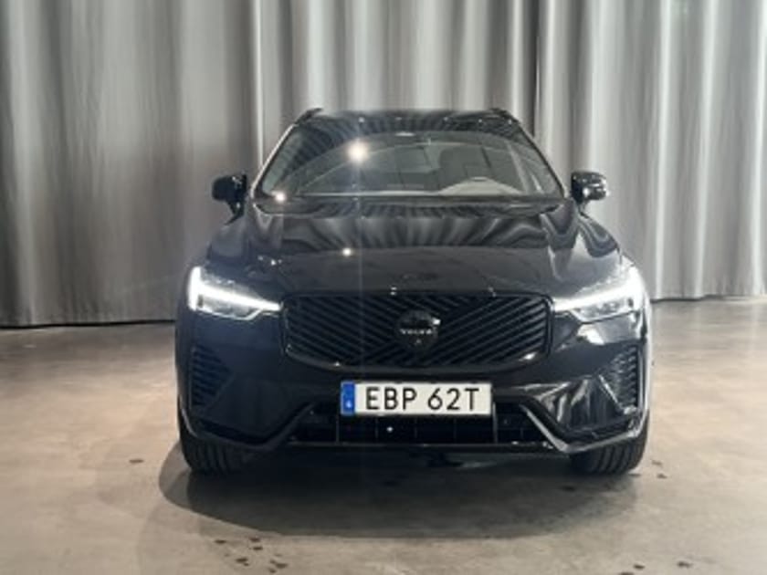 Bild 4 av Volvo XC60 T6 Plus Black Nordic Edition Lagerbil