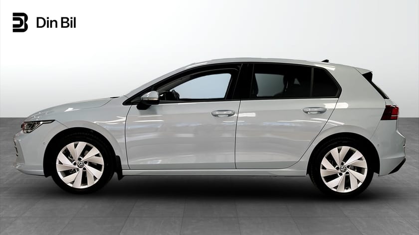 Bild 2 av Volkswagen Golf 1.5 eTSI 150hk Backkamera & P-Värmare