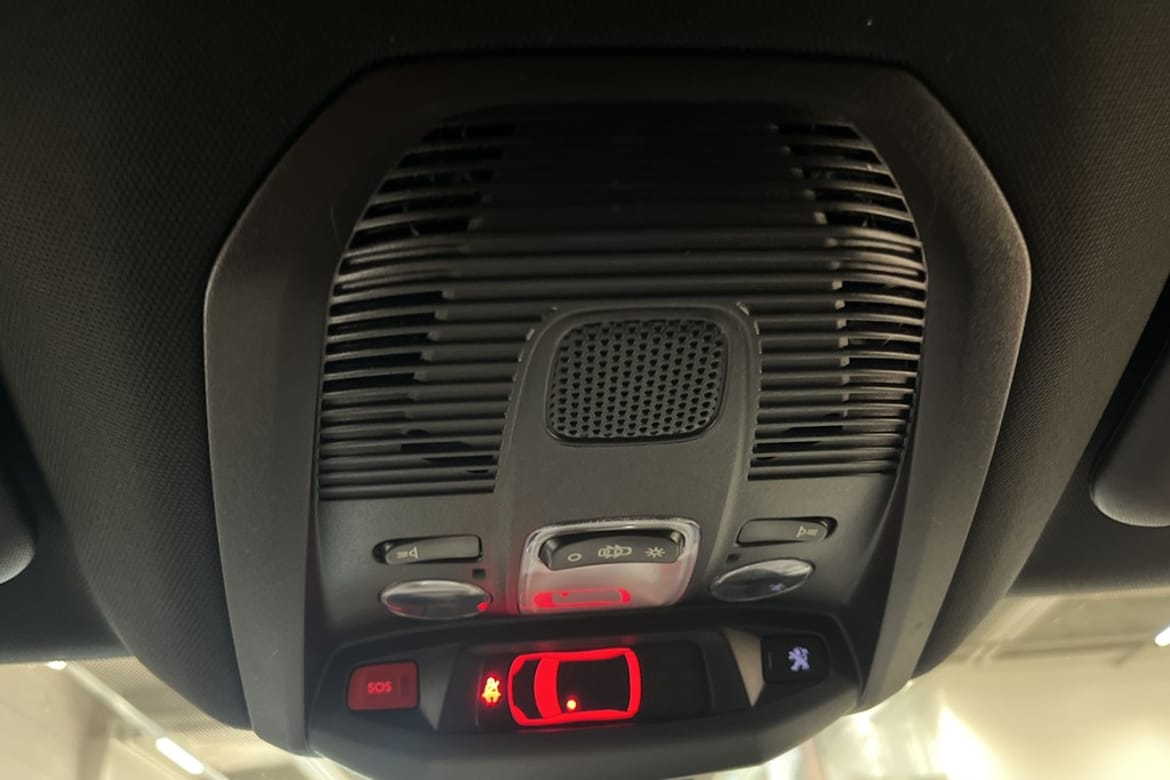 Peugeot 3008 2020 - miniatyr 18