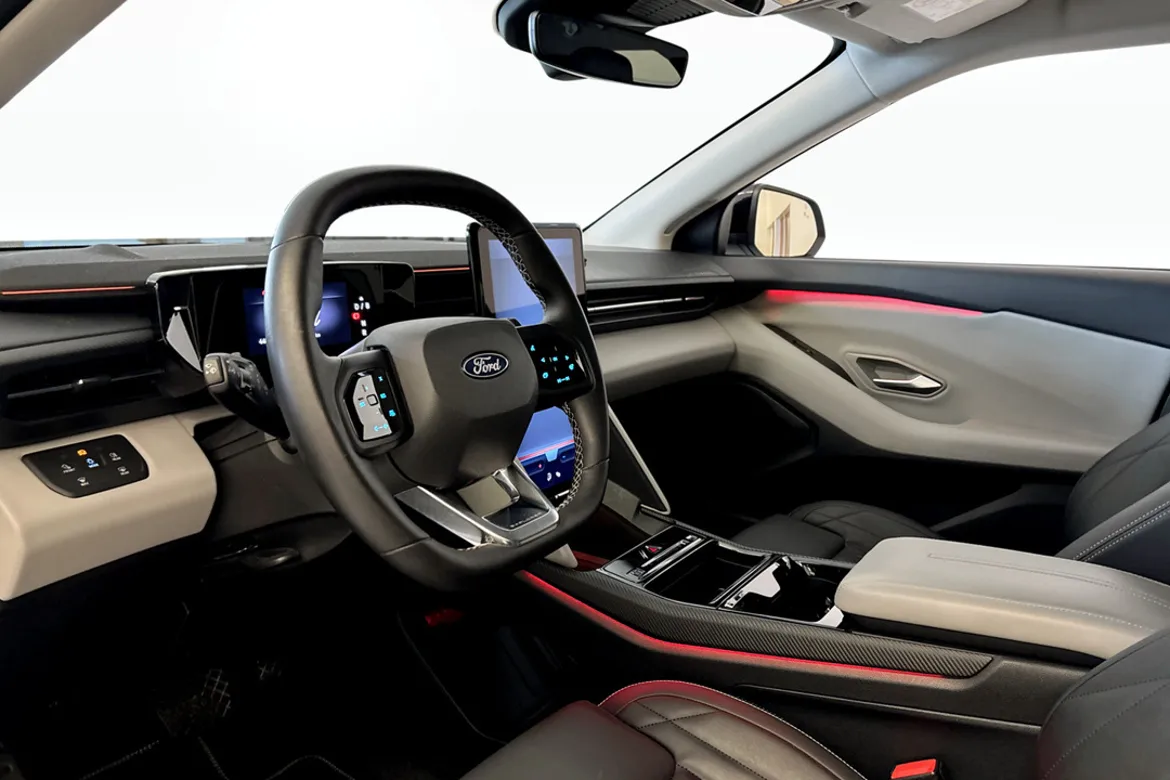 Ford Explorer EV Extended Range RWD