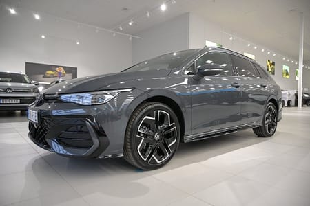 Volkswagen Golf Sportscombi R-Line 2.0 TSI 4Motion *SE UTRUSTNING!*