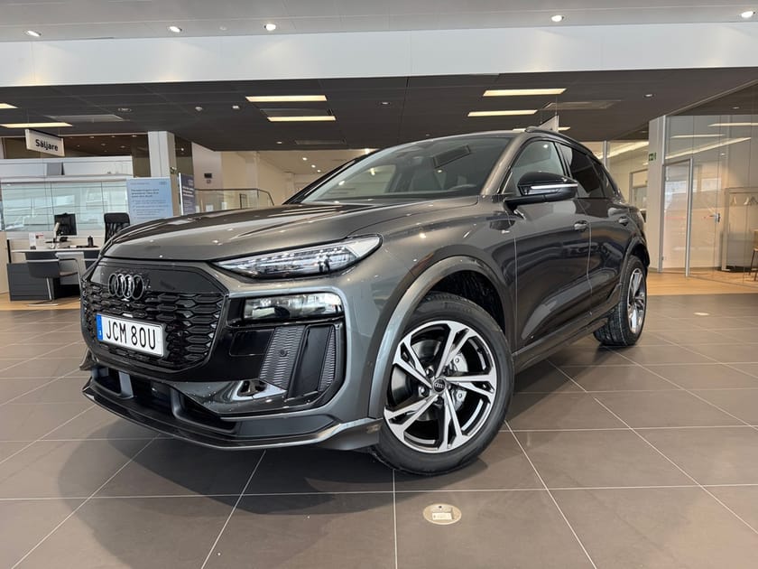 Bild 1 av Audi Q6 e-tron quattro SUV  315 KW