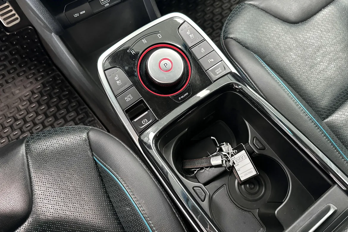 picture of a car
