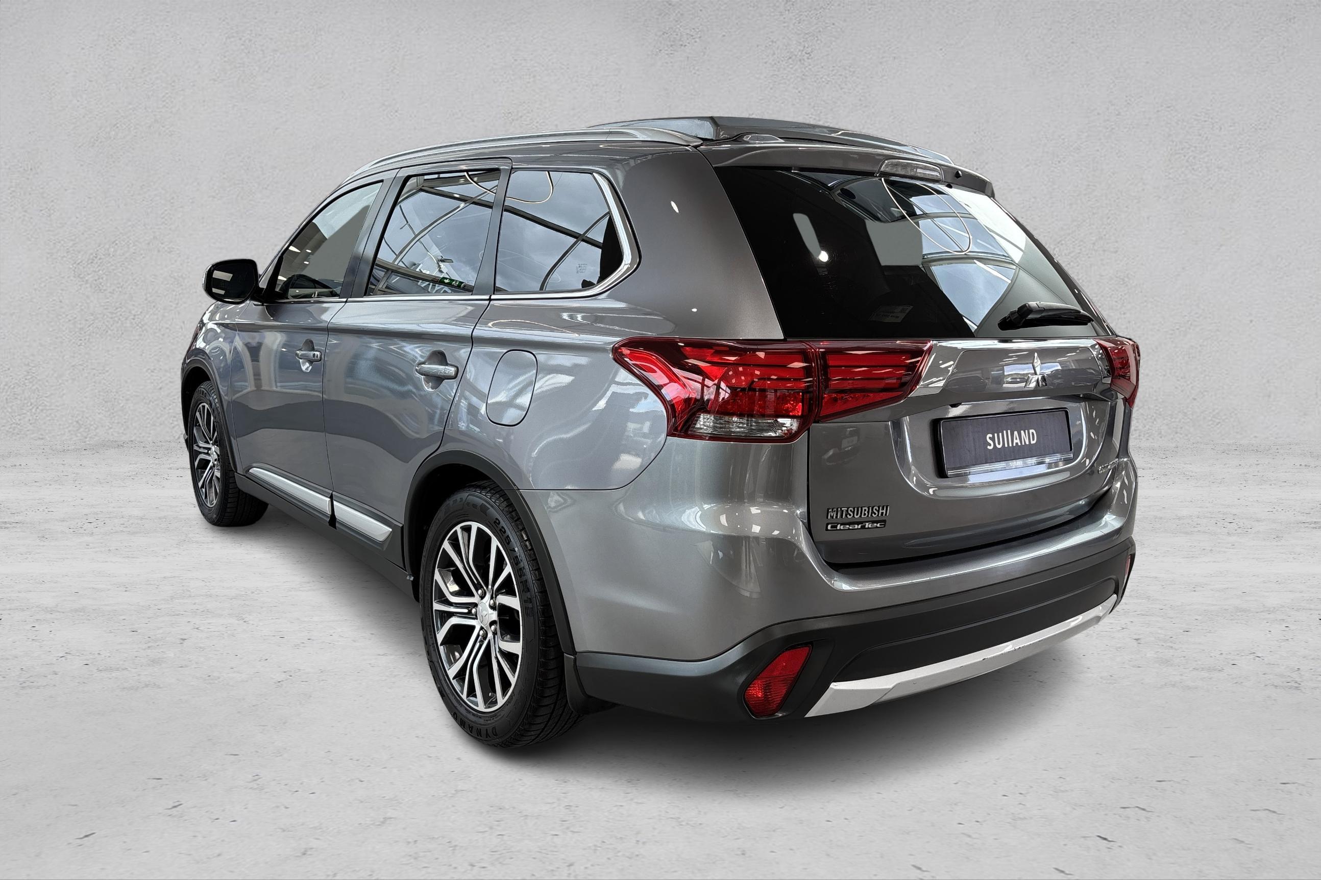 Thumnail bilde 2 av Mitsubishi Outlander