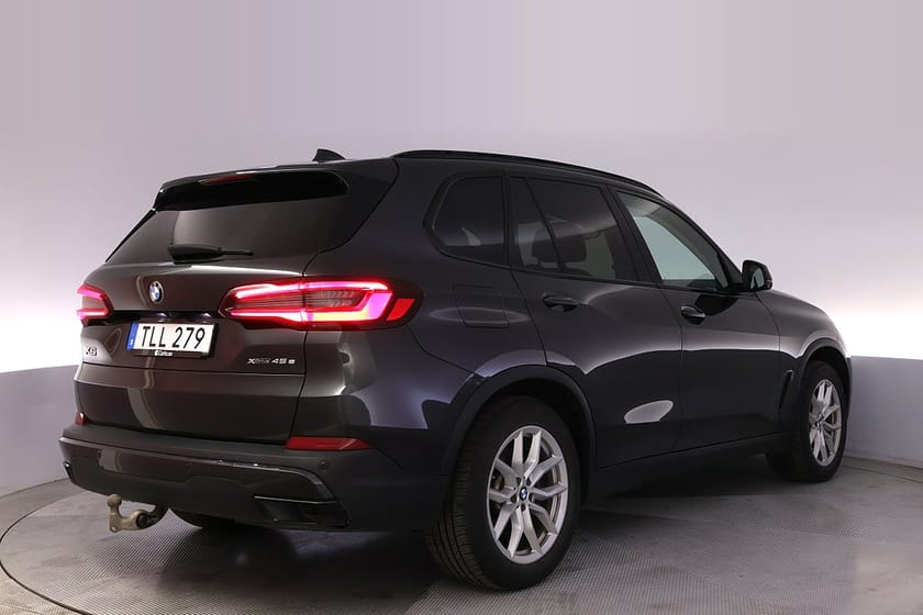 Bild 5 av BMW X5 xDrive45e iPerformance Komfortstol Drag HK 360 AdapFarth Luftfj.