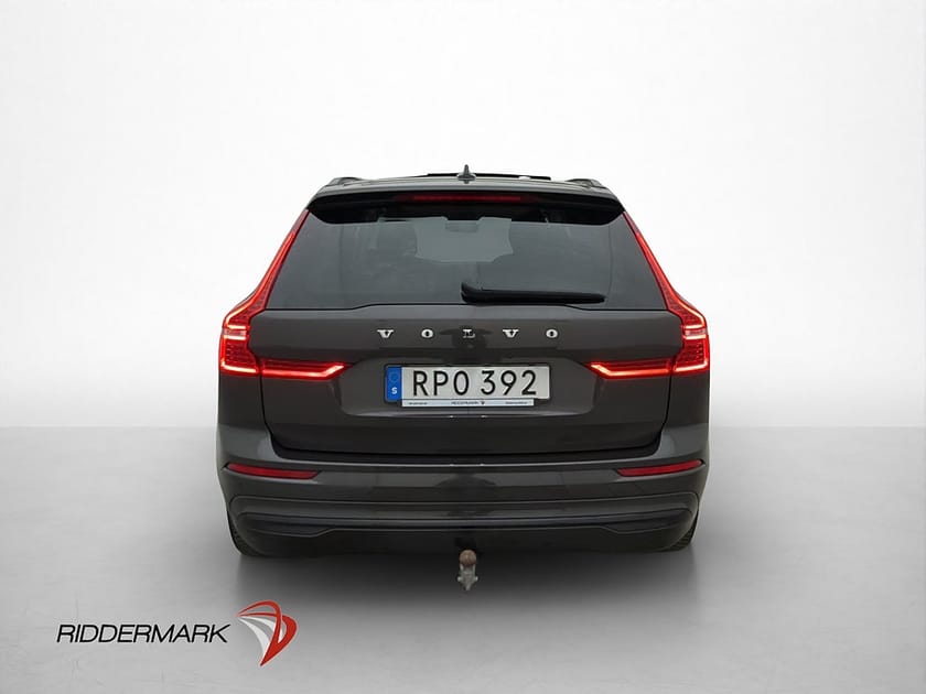 Bild 5 av Volvo XC60 Core Edition LaddHybrid Pano 360-kamera Skin Drag