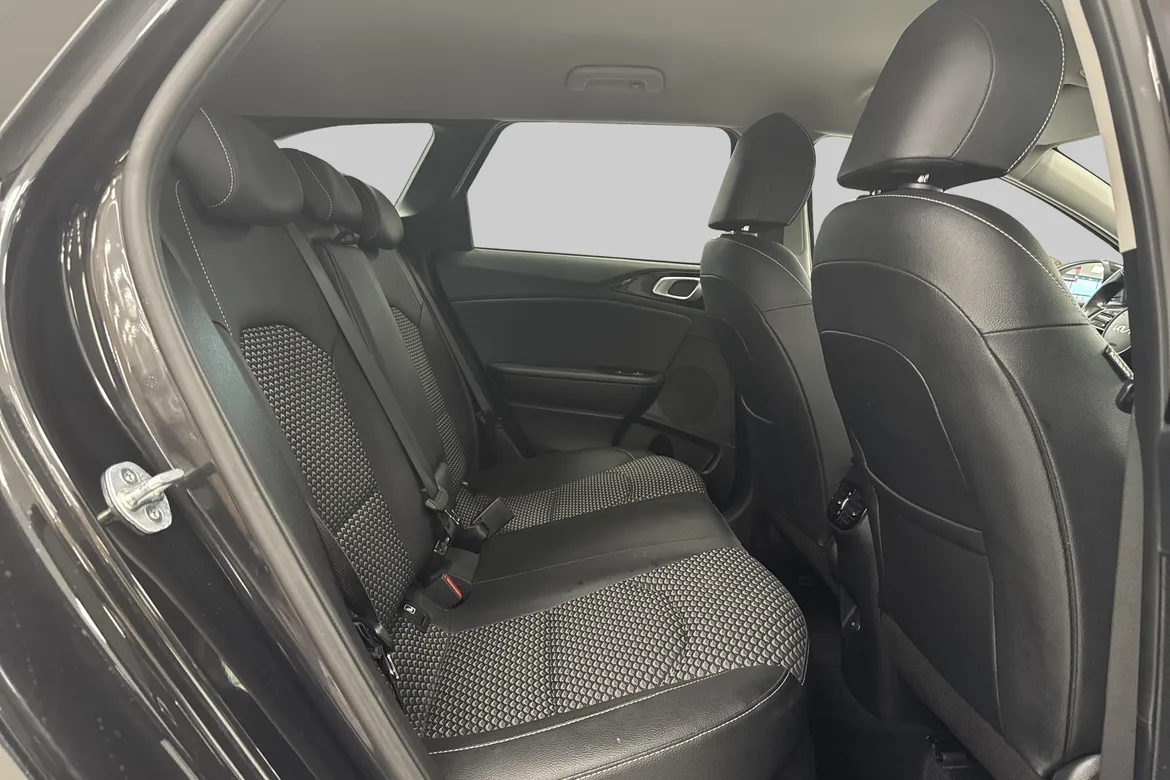 picture of a car