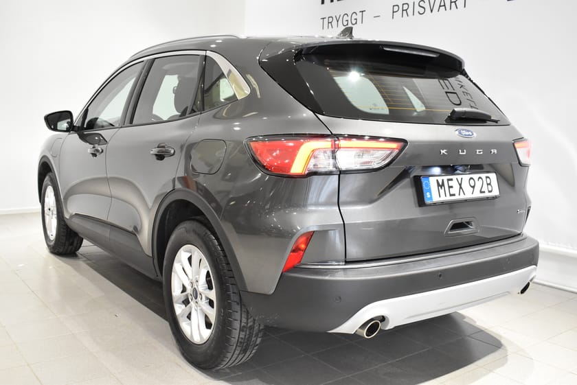 Bild 3 av Ford Kuga Plug-In Hybrid 2,5 PHEV 225Hk FWD Titanium Nav / Backkamera