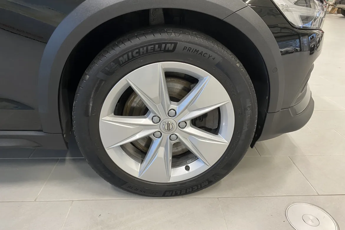 Volvo V60 Cross Country