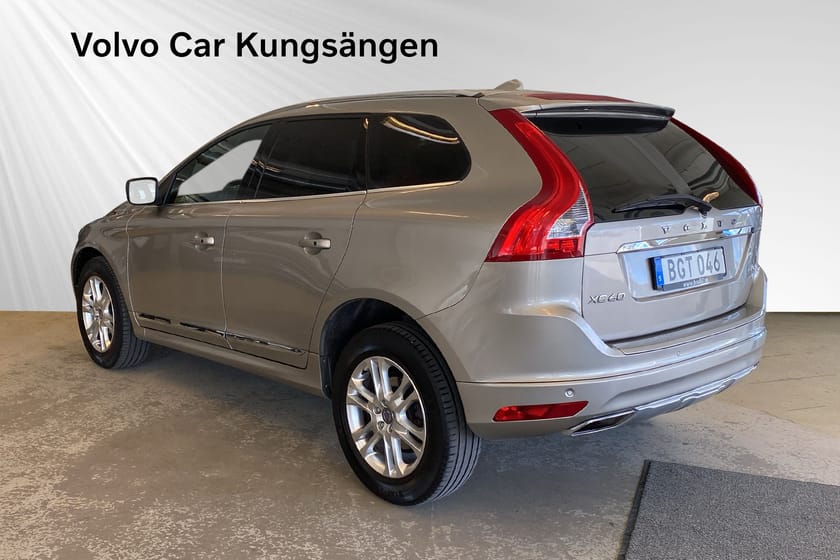 Bild 4 av Volvo XC60 D4 AWD Summum Business E DRAG LÄDER