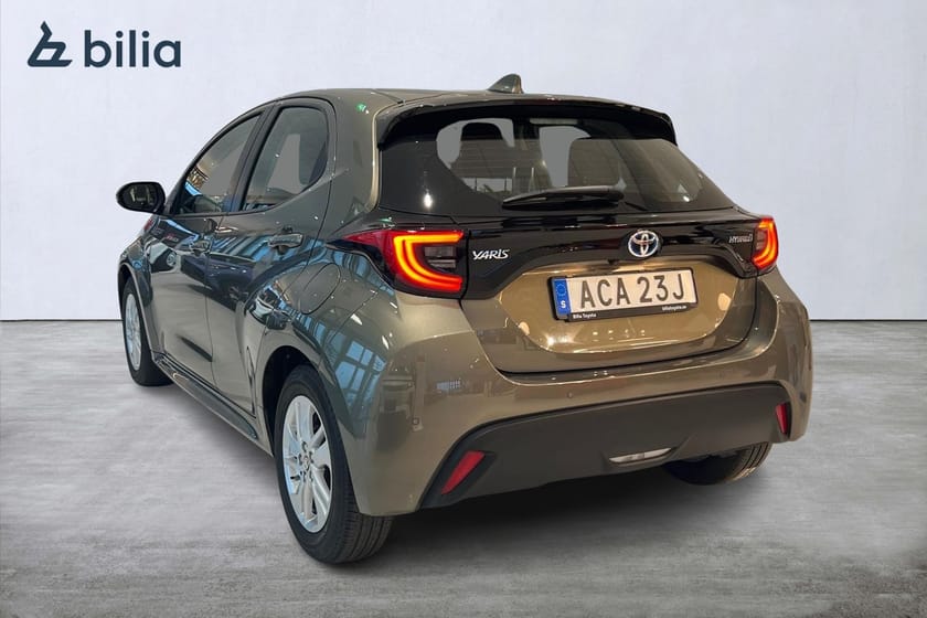 Bild 2 av Toyota Yaris Hybrid 1.5 Active Komfortpaket Säkerhetspaket