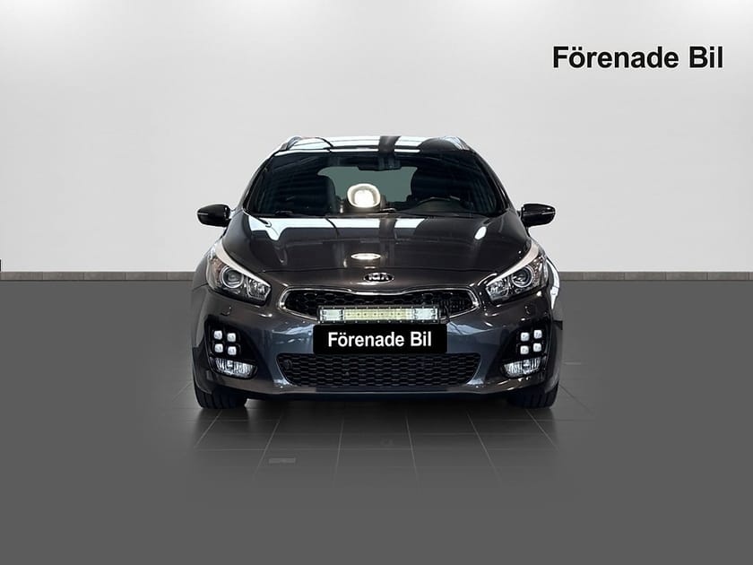 Bild 2 av Kia cee'd_sw CEED SW 1.6 GT-LINE I AUTOMAT