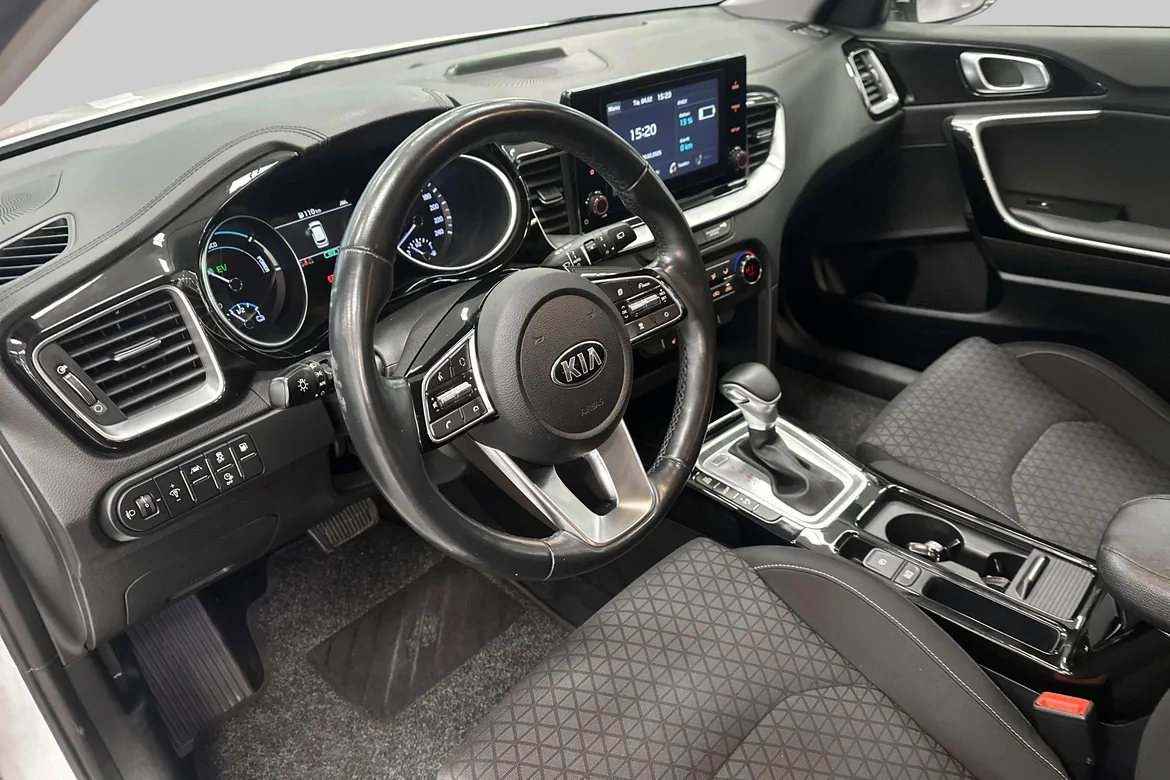 picture of a car