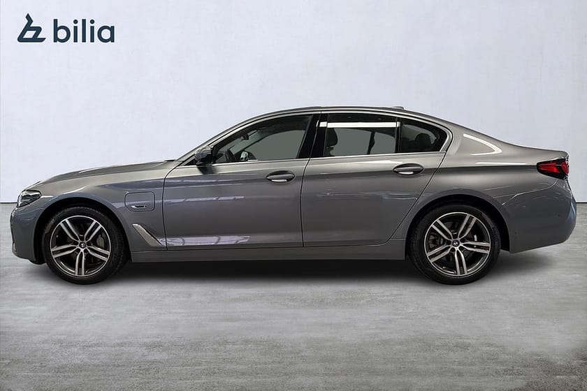 Bild 3 av BMW 530e xDrive Sedan | Taklucka | Backkamera | Rattvärme
