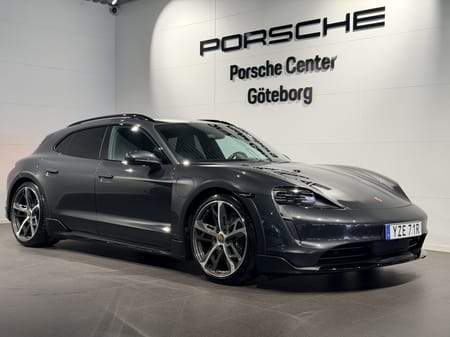 Porsche Taycan 4 Cross Turismo