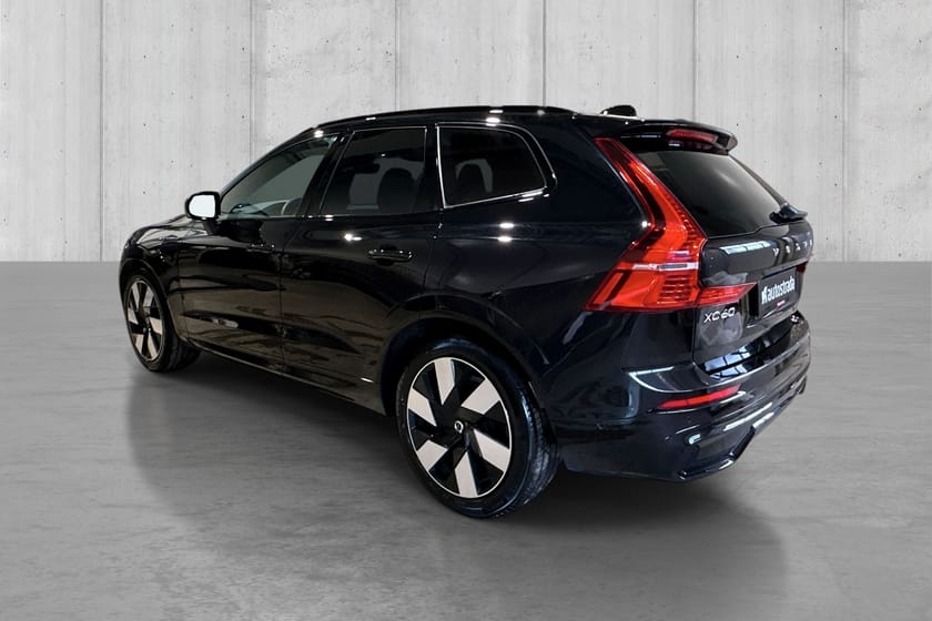 Bilde 3 av Volvo XC60 T6 350HK/AWD/EL.KROK/PANO/P.VARM/SKINN/R.KAM/SOLTAK++