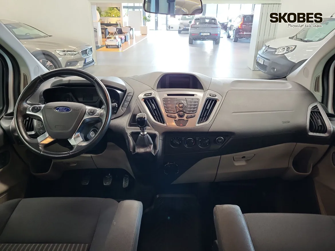 Ford Tourneo Custom 310