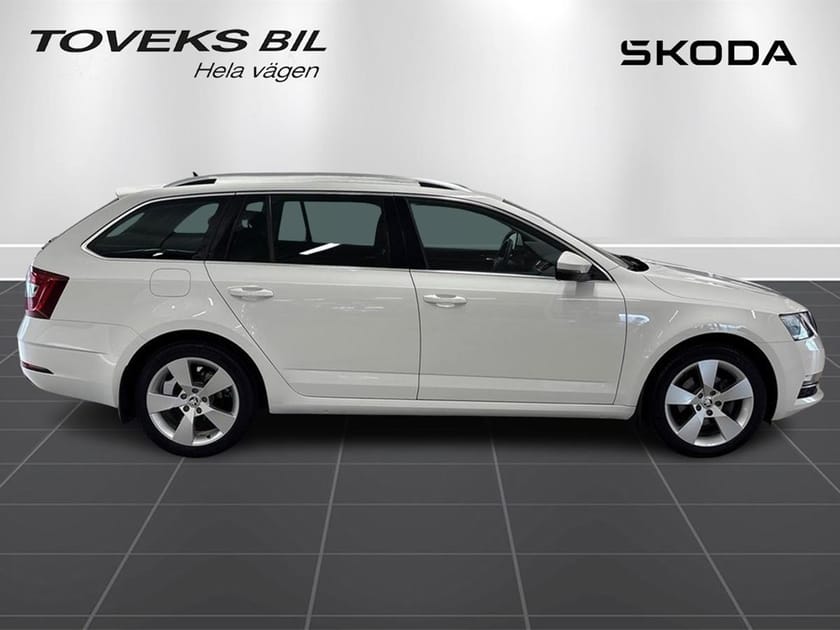 Bild 2 av Škoda Octavia Kombi 1.0 TSI Manuell 115Hk Drag Värmare