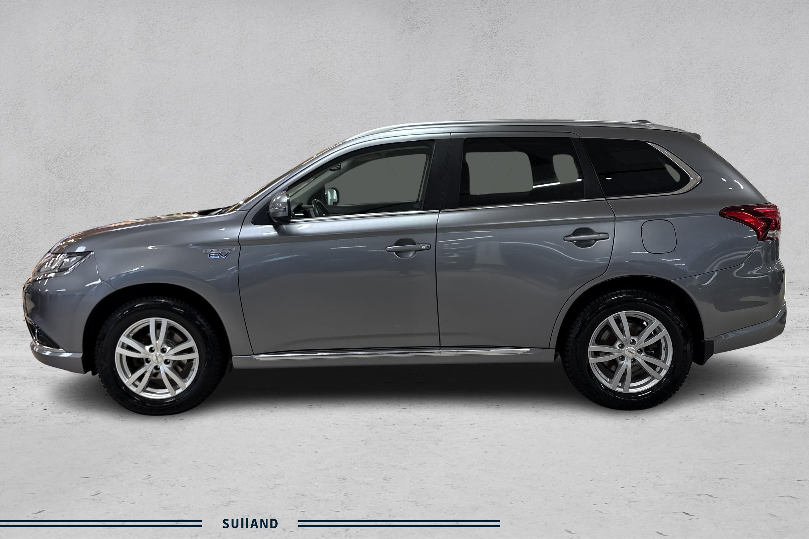Thumnail bilde 1 av Mitsubishi Outlander PHEV