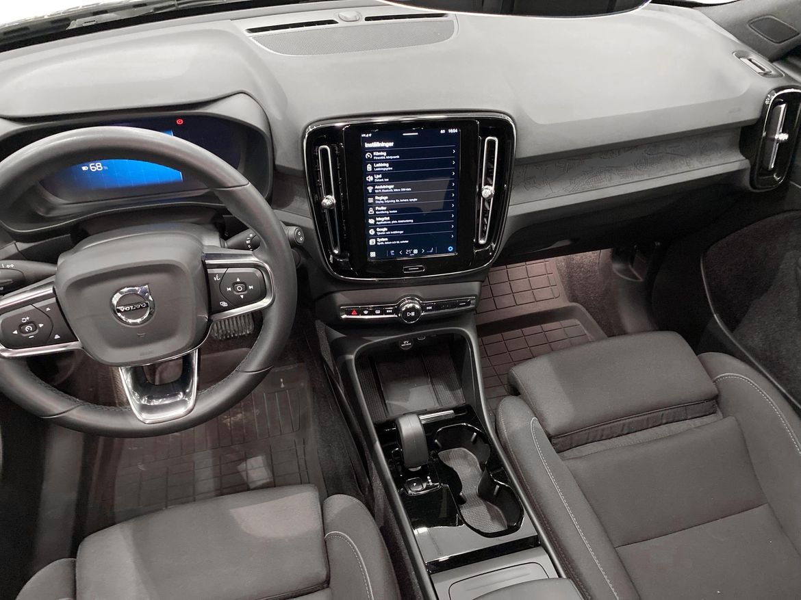 Volvo XC40 2023 - miniatyr 8