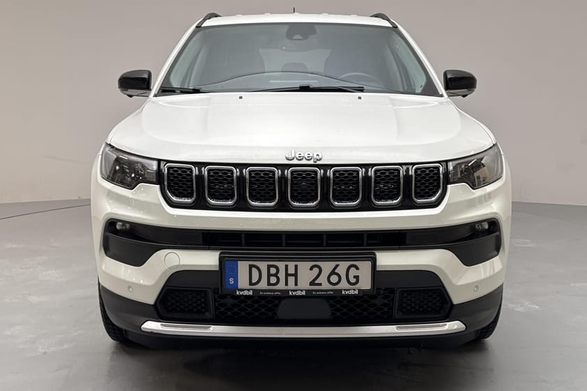 Bild 5 av Jeep Compass 4xe 1.3 PHEV 4WD (190hk) Limited Backkamera