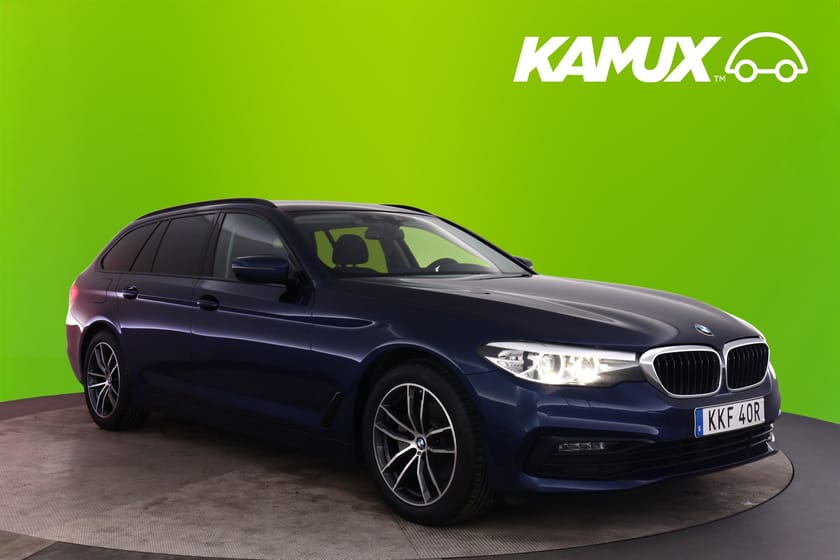 Bild 1 av BMW 520d xDrive Touring Sport Line B-Kam GPS Cockpit HiFi M-ratt Skinn Drag