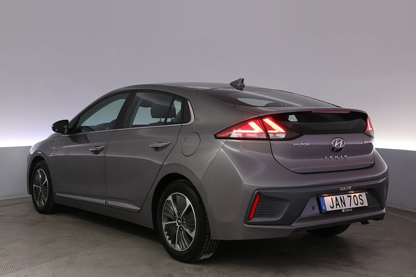 Bild 4 av Hyundai Ioniq Plug-in PHEV Premium Kamera AdapFarth BLIS Keyless