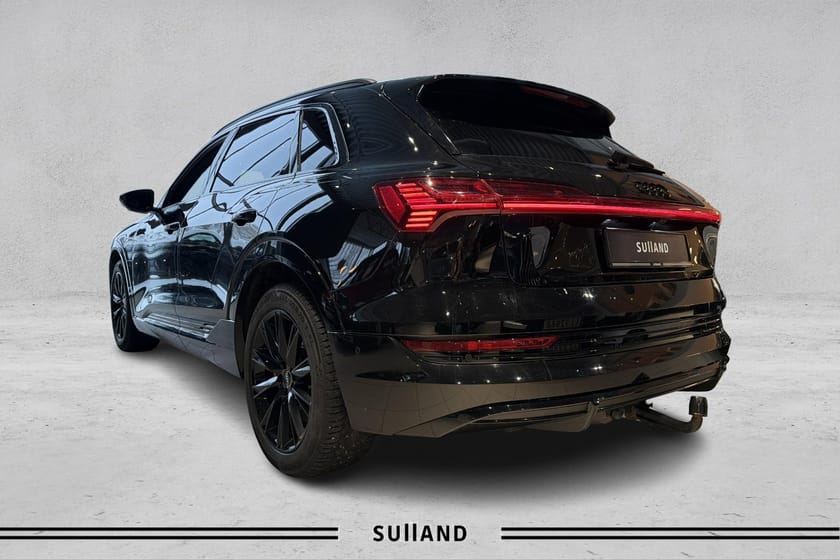 Bilde 3 av Audi e-tron 55 quattro s line sp black edit