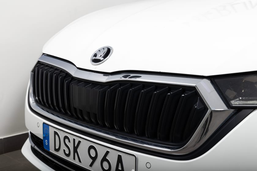 Bild 3 av Škoda Octavia Kombi iV Drag/Canton/Cockpit/Parkeringsvärmare/Bkamera