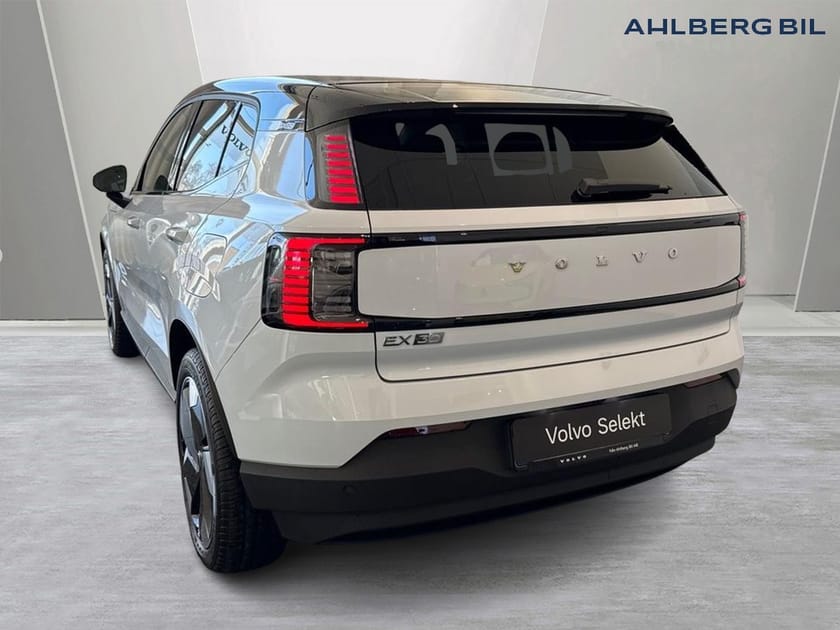 Bild 3 av Volvo EX30 Single Motor Extended Range 🔵Single M R Plus Edition. HarmanKardon PremiumSound,12.3" touch färgskärm, Apple CarPlay