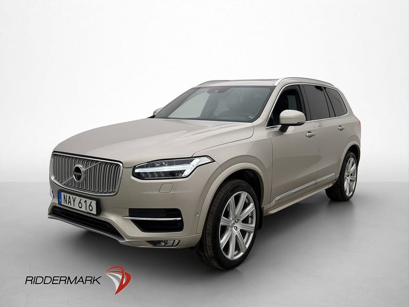 Bild 3 av Volvo XC90 D5 AWD Inscription B&W Värm Pano Luft 360° HuD
