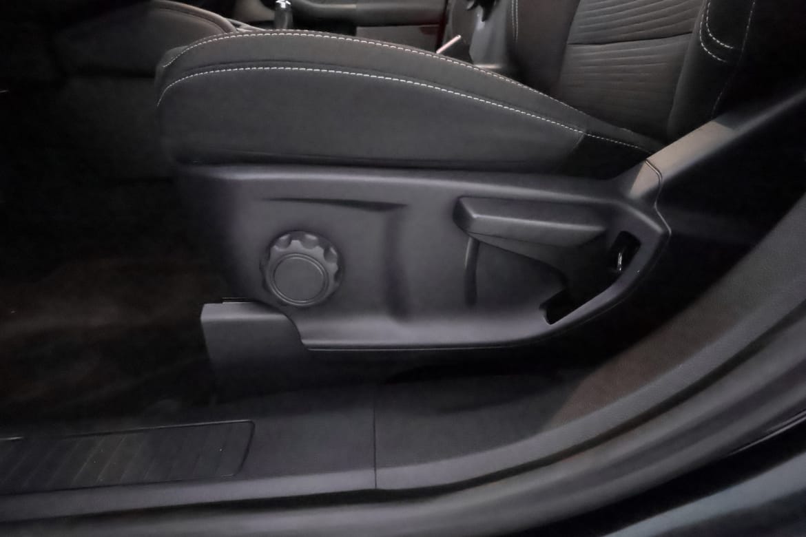 Ford Kuga 2023 - miniatyr 16