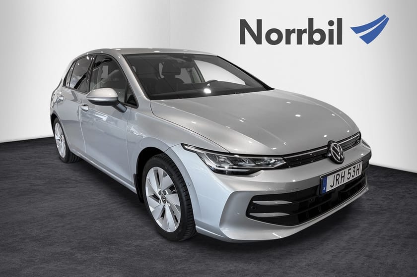 Bild 1 av Volkswagen Golf eTSI 150 DSG Värmare/Kamera/rattvärme