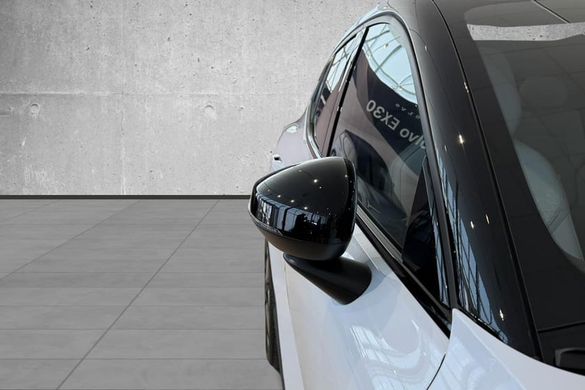 Bilde 5 av Volvo EX30 Twin Motor Performance 428Hk AWD Ultra, Hengerfeste, 360° Kamera, Panorama